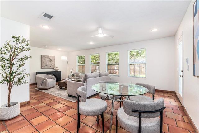 4805 Canyonbend CIR, Austin, TX 78735