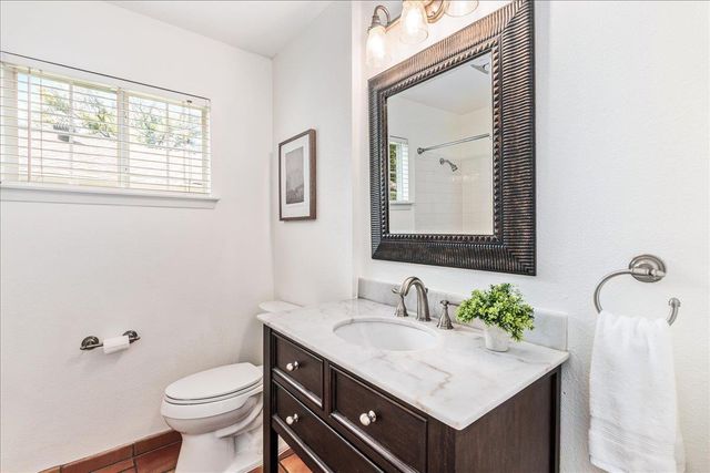 4805 Canyonbend CIR, Austin, TX 78735