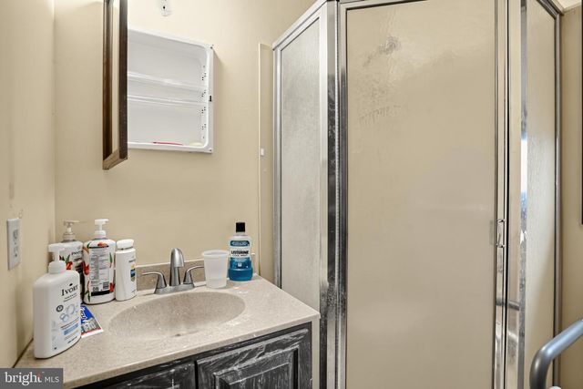 1882 S 2ND ST, Allentown, PA 18103
