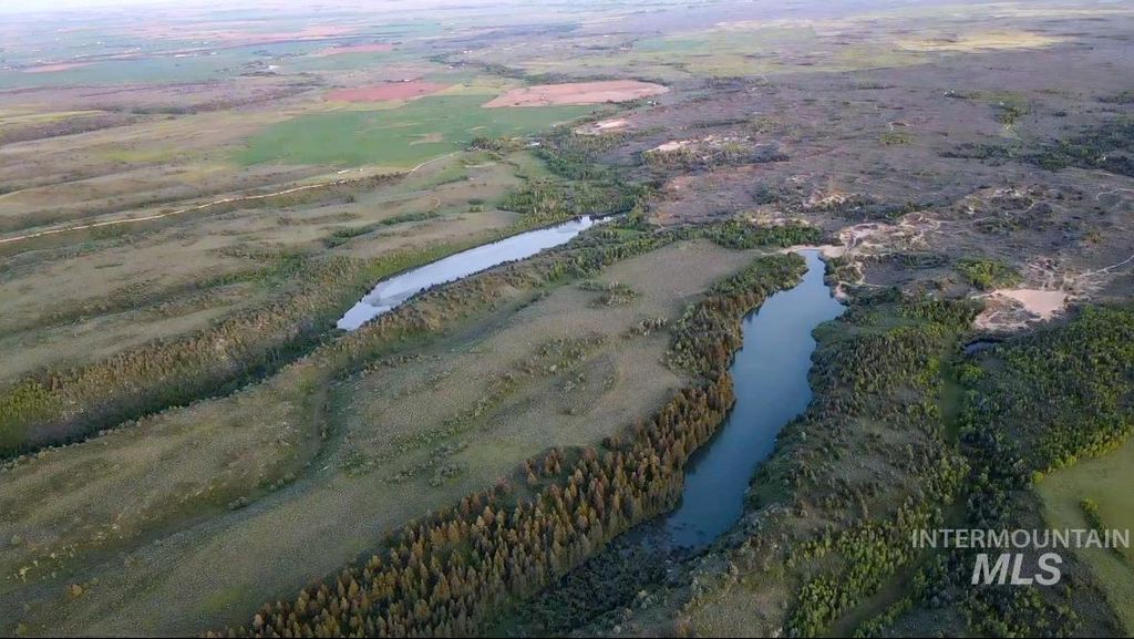 1555 Sadorus Hill Road, Ashton, ID 83420 photo 19