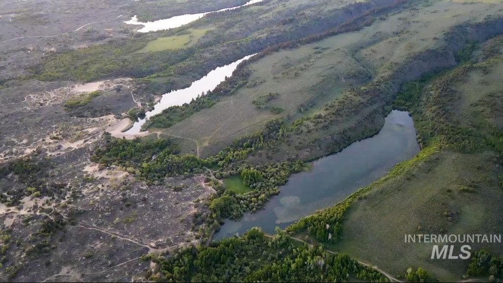 1555 Sadorus Hill Road, Ashton, ID 83420 photo 20