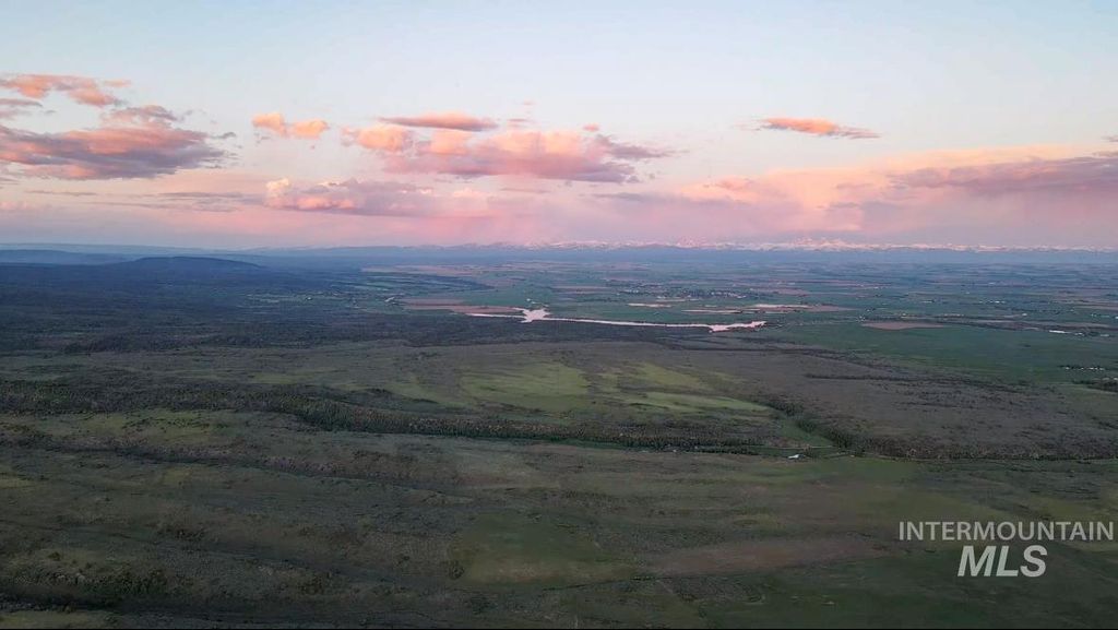 1555 Sadorus Hill Road, Ashton, ID 83420 photo 21