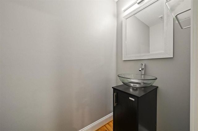 604 Canyon Drive, Pleasant Hill, MO 64080