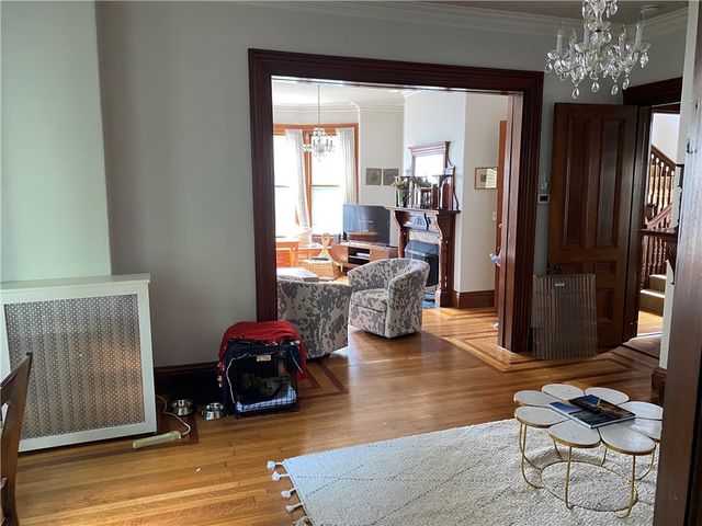 12 Clarke Street, Newport, RI 02840