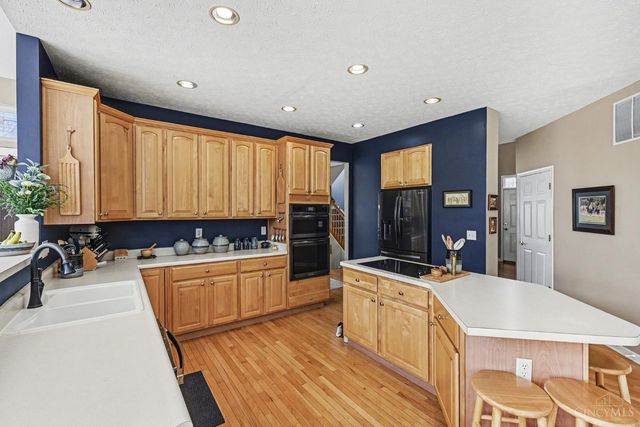 1301 Harvest Run Drive, Lebanon, OH 45036