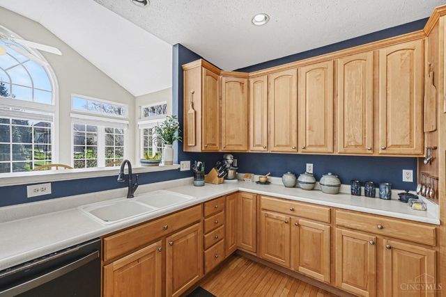 1301 Harvest Run Drive, Lebanon, OH 45036