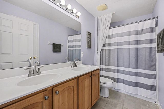 1301 Harvest Run Drive, Lebanon, OH 45036