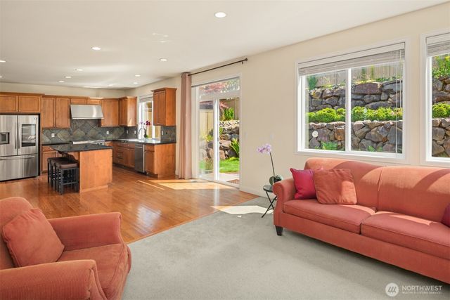 35909 Boulder Court, Snoqualmie, WA 98065