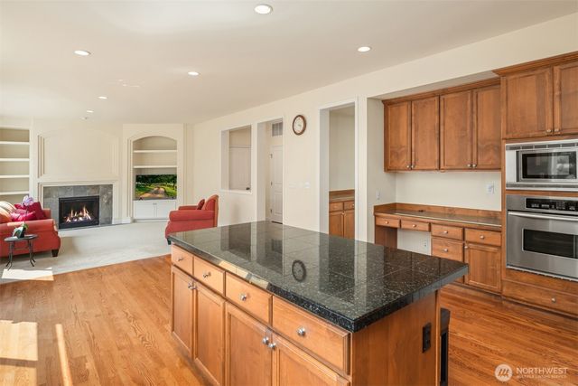 35909 Boulder Court, Snoqualmie, WA 98065