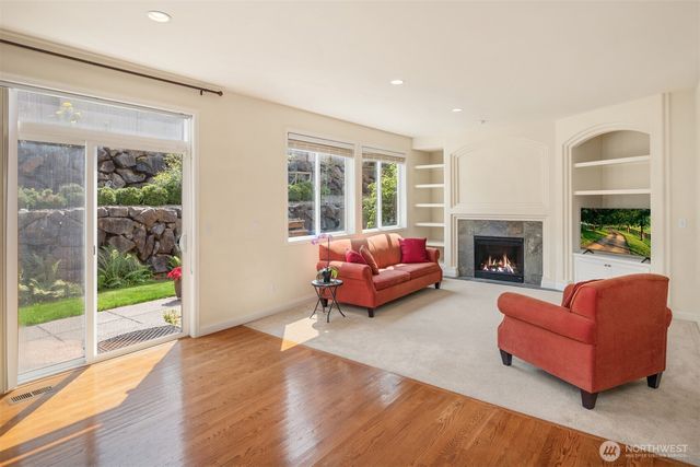 35909 Boulder Court, Snoqualmie, WA 98065