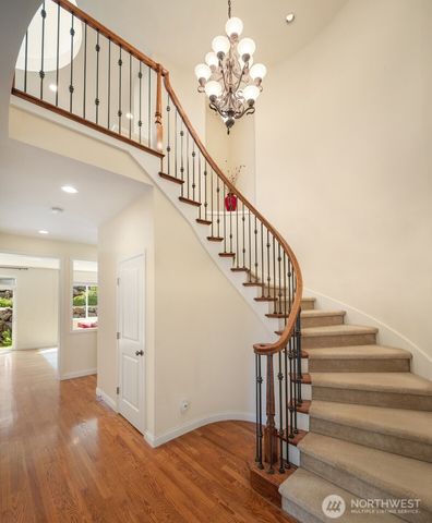 35909 Boulder Court, Snoqualmie, WA 98065