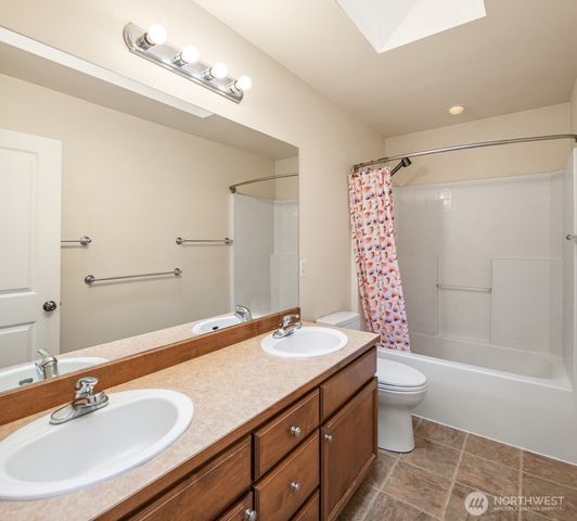 35909 Boulder Court, Snoqualmie, WA 98065