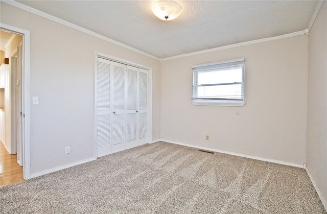 11 Bromwich Lane, Bella Vista, AR 72715