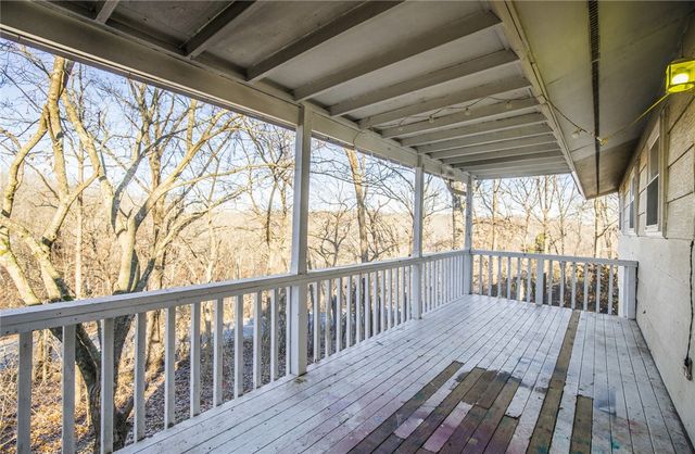 11 Bromwich Lane, Bella Vista, AR 72715
