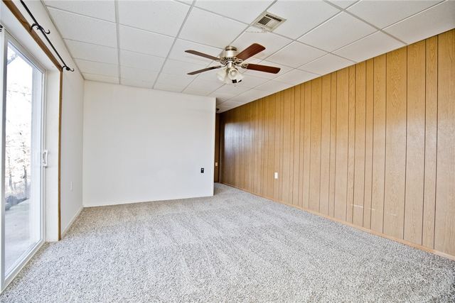 11 Bromwich Lane, Bella Vista, AR 72715