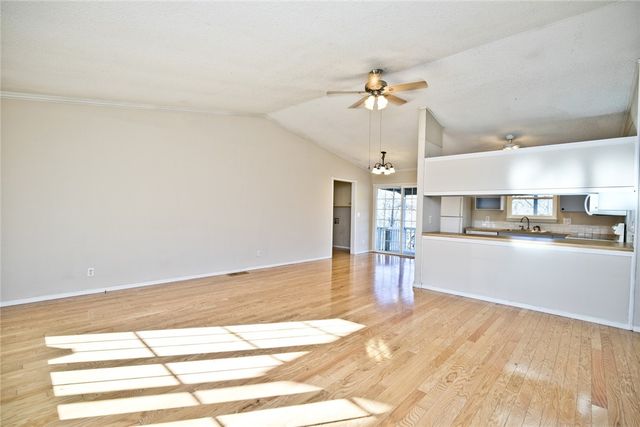 11 Bromwich Lane, Bella Vista, AR 72715