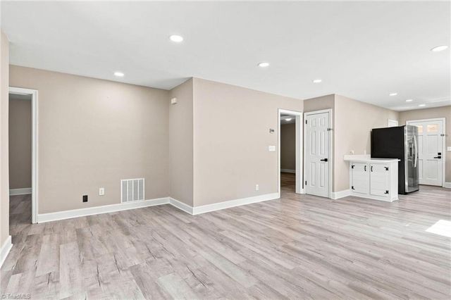 3652 Emma Avenue, Winston-salem, NC 27127
