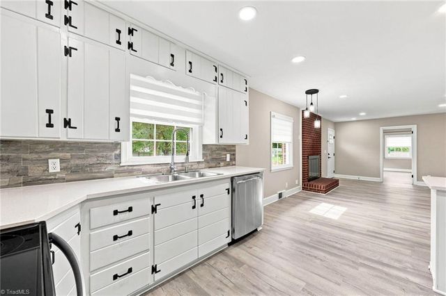 3652 Emma Avenue, Winston-salem, NC 27127