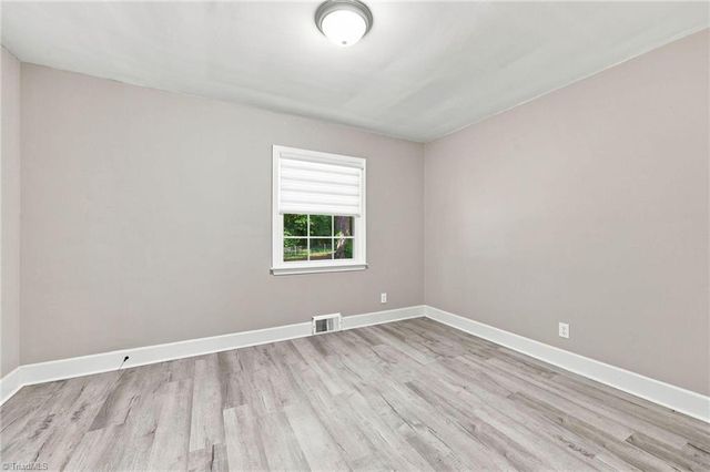 3652 Emma Avenue, Winston-salem, NC 27127