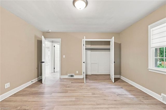 3652 Emma Avenue, Winston-salem, NC 27127