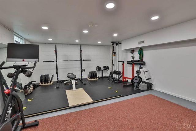 4224 Schenck Avenue, Deer Park, OH 45236