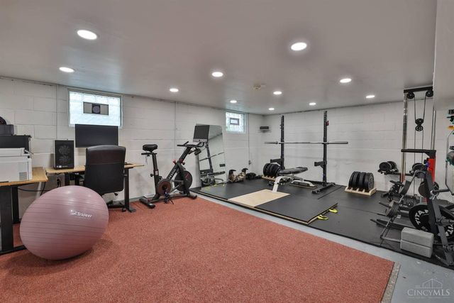 4224 Schenck Avenue, Deer Park, OH 45236