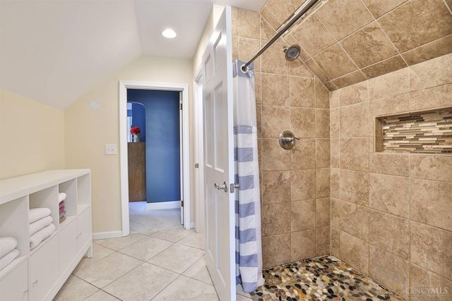 4224 Schenck Avenue, Deer Park, OH 45236