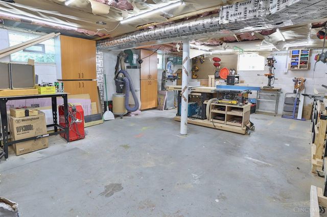 4224 Schenck Avenue, Deer Park, OH 45236