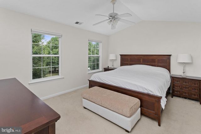 45 LINCOLN DR, Columbus, NJ 08022
