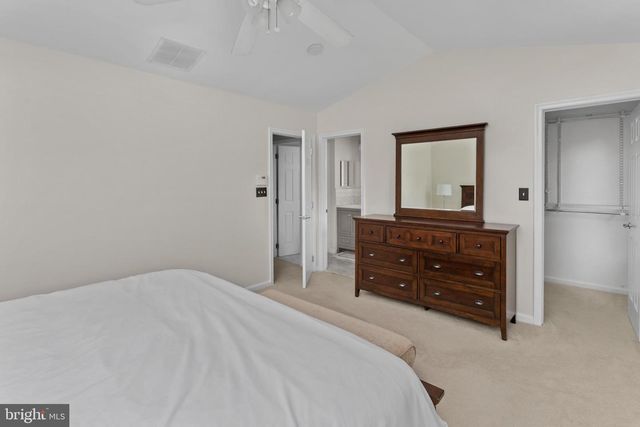 45 LINCOLN DR, Columbus, NJ 08022