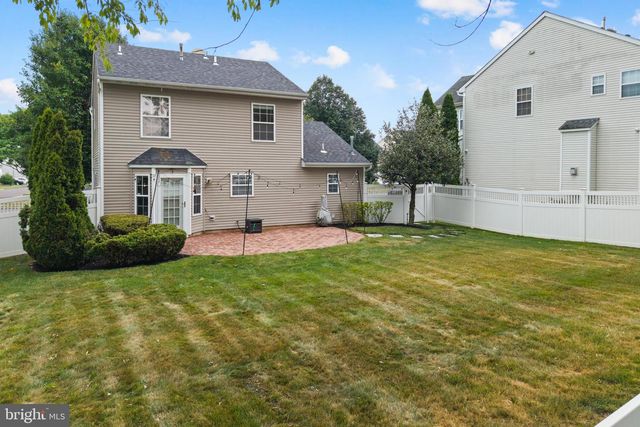 45 LINCOLN DR, Columbus, NJ 08022