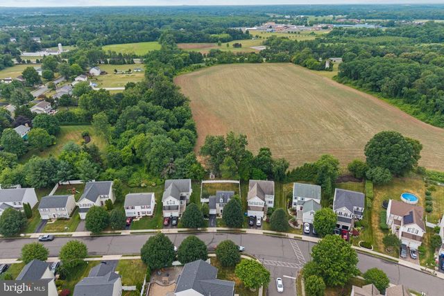 45 LINCOLN DR, Columbus, NJ 08022