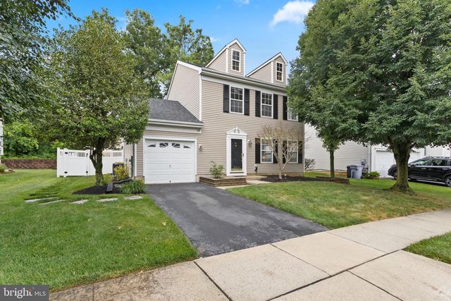 45 LINCOLN DR, Columbus, NJ 08022