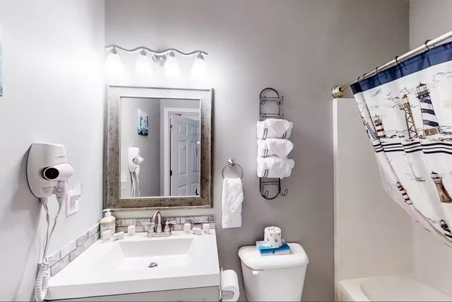 6015 Catalina Dr Unit 612, North Myrtle Beach, SC 29582