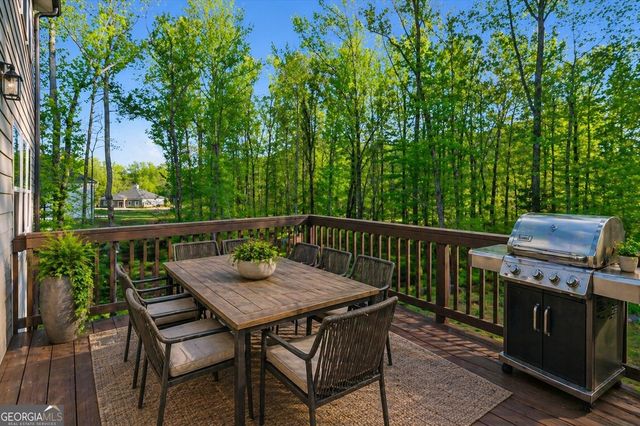 225 Magnolia Drive, Dawsonville, GA 30534