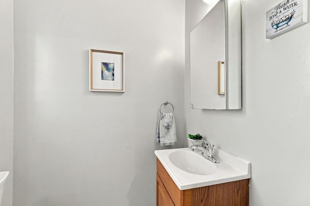 136 Pleasant Ridge Avenue, San Jose, CA 95127