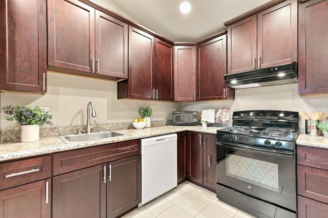 136 Pleasant Ridge Avenue, San Jose, CA 95127