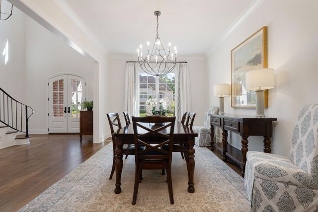 9016 WINSTON WOODS CIR S, Germantown, TN 38139