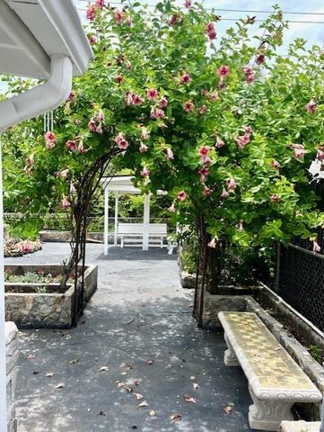 3711 SW 58th Ave 0, Davie, FL 33314