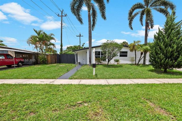 3711 SW 58th Ave 0, Davie, FL 33314