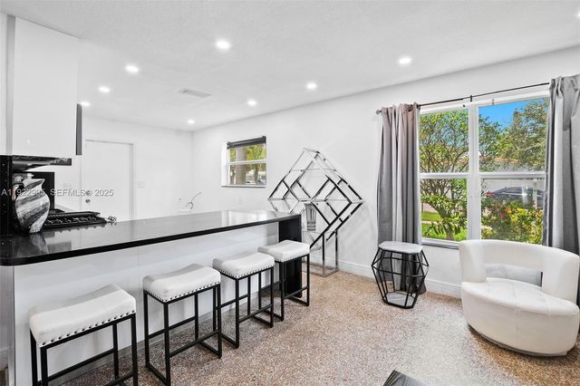 3711 SW 58th Ave 0, Davie, FL 33314