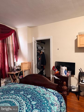 86 N YORK RD, Willow Grove, PA 19090