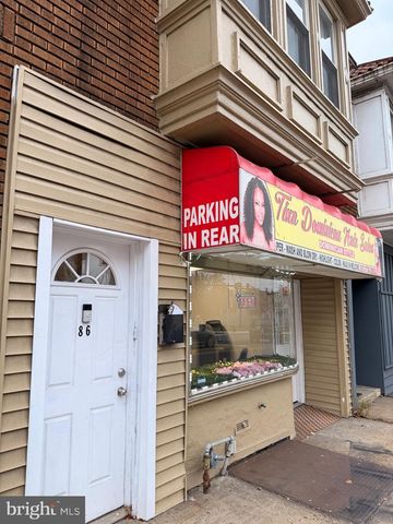 86 N YORK RD, Willow Grove, PA 19090