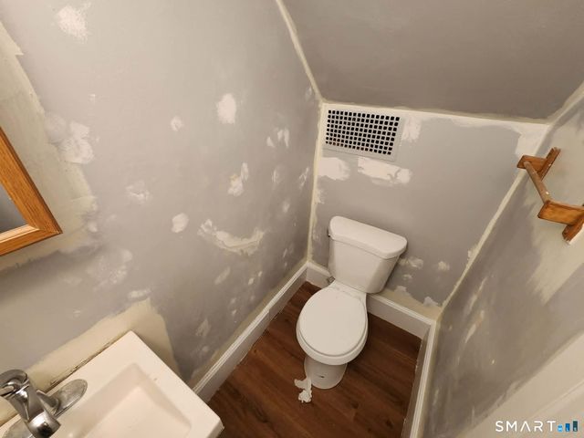 25 Griswold Street, Meriden, CT 06450