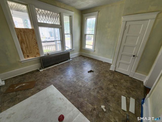 25 Griswold Street, Meriden, CT 06450