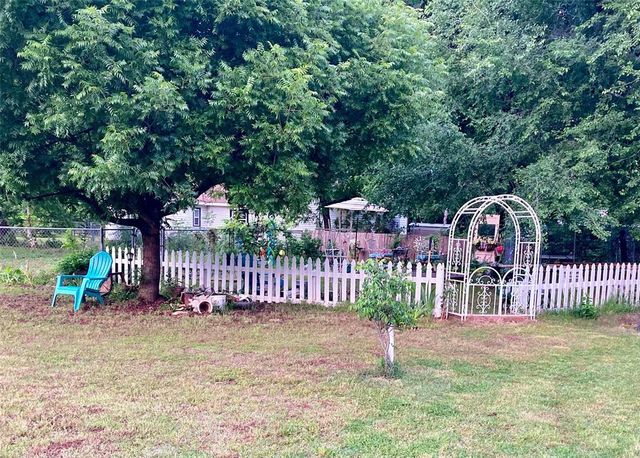 7715 E McElroy Road, Stillwater, OK 74075