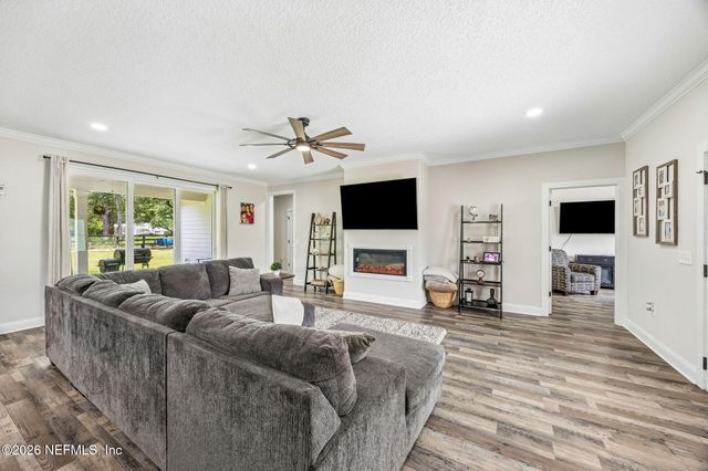 6141 CHARLIE ROWE Drive, Macclenny, FL 32063