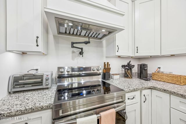 6141 CHARLIE ROWE Drive, Macclenny, FL 32063