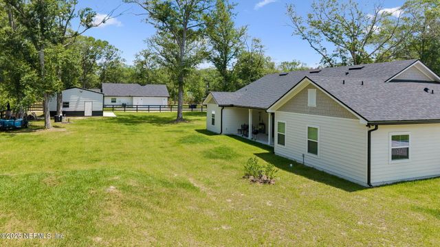 6141 CHARLIE ROWE Drive, Macclenny, FL 32063