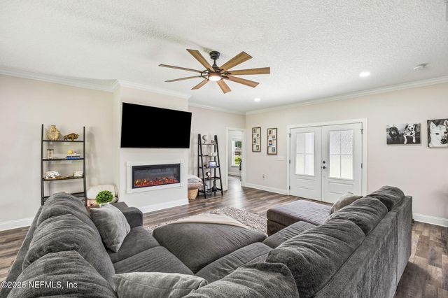 6141 CHARLIE ROWE Drive, Macclenny, FL 32063
